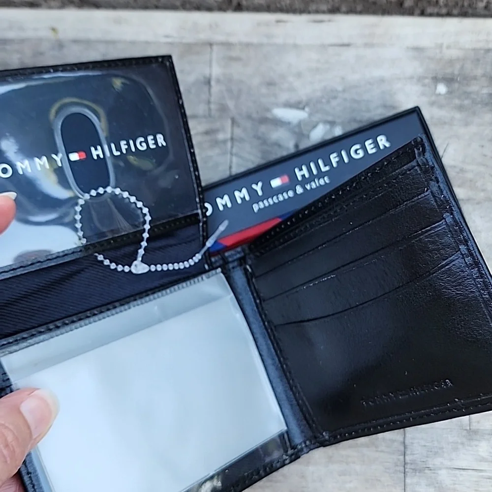 Tommy Hilfiger Leather Wallet Black
